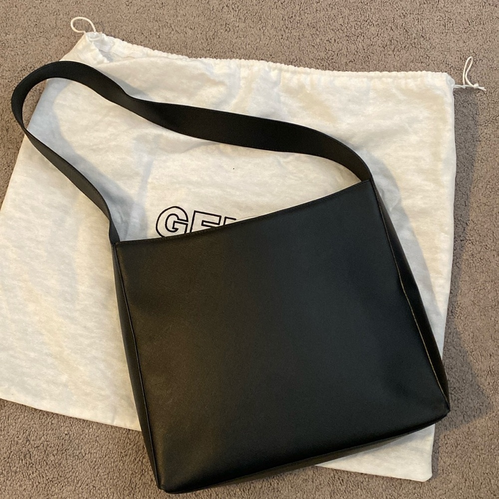 Genny Way Leather Shoulder Bag